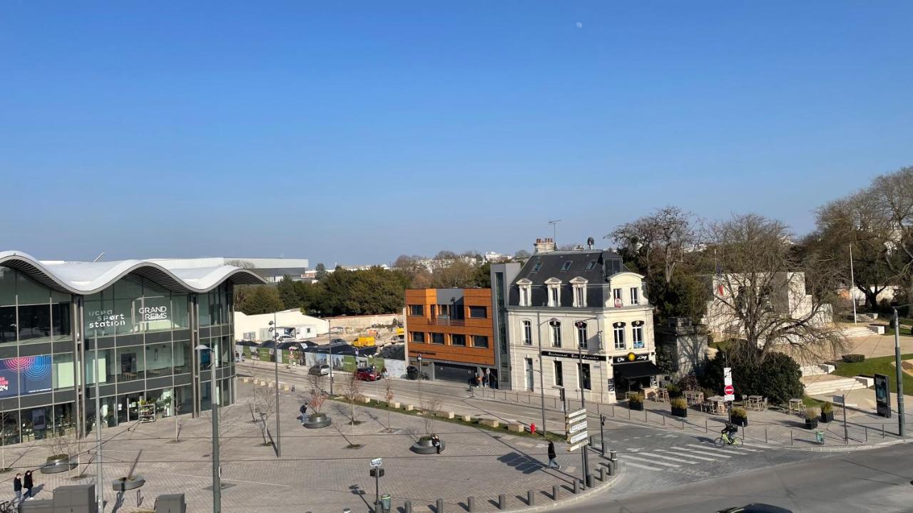 Appartement Porte Mars Reims Exterior foto
